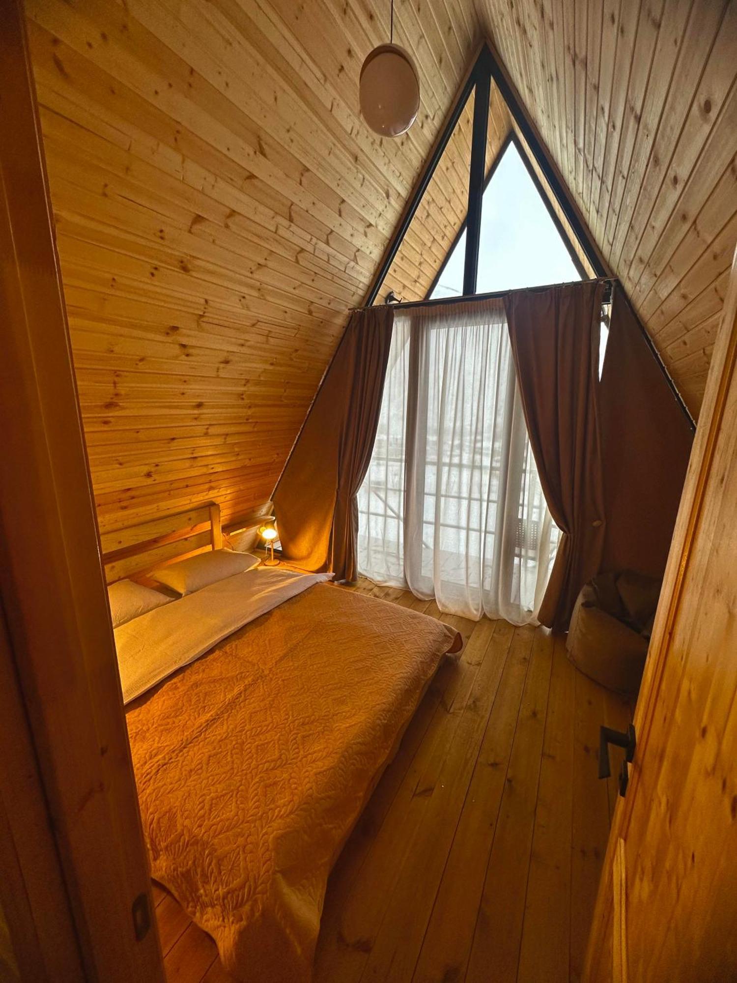 Sunset Cottage Kazbegi Extérieur photo