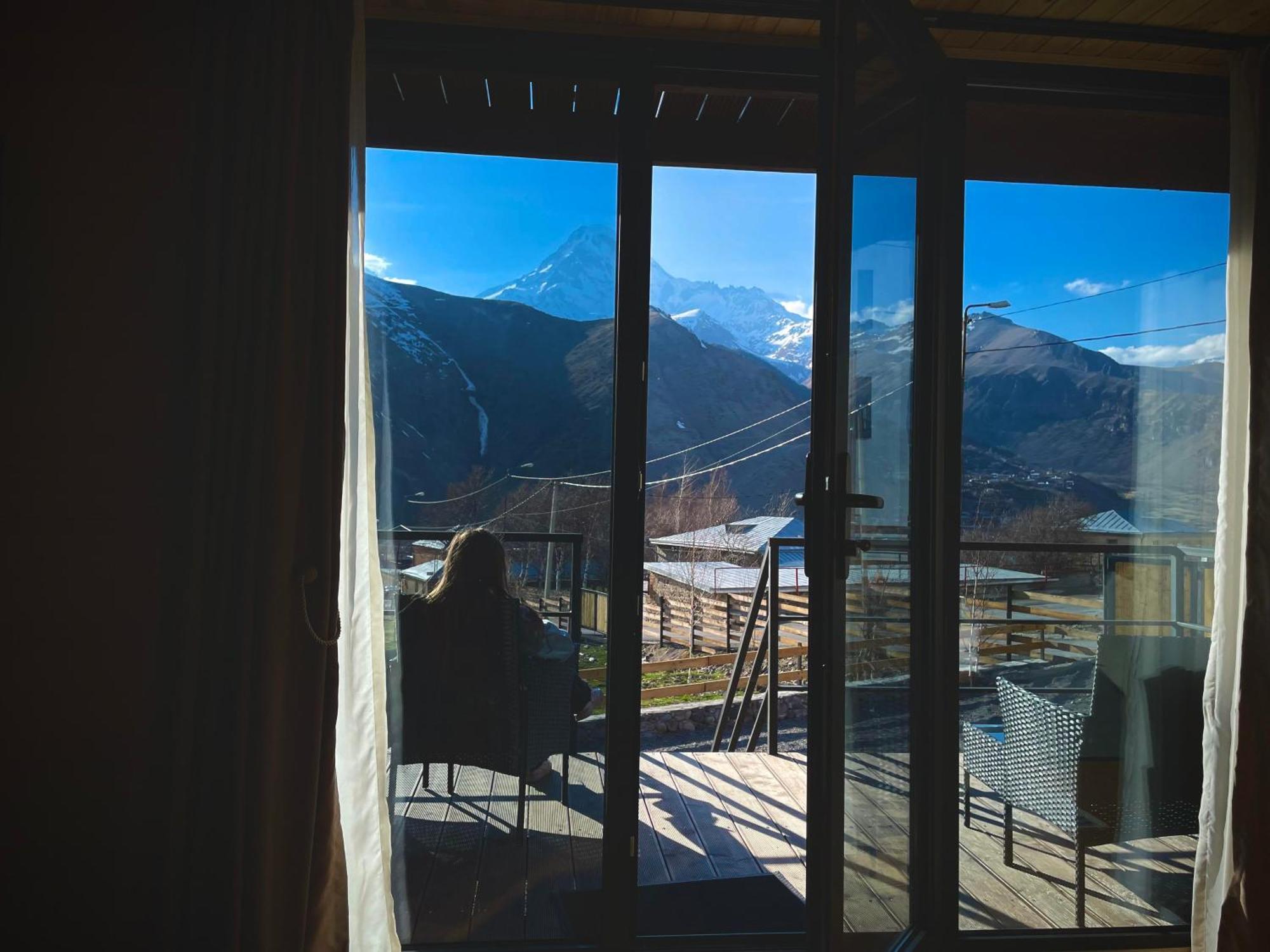 Sunset Cottage Kazbegi Extérieur photo