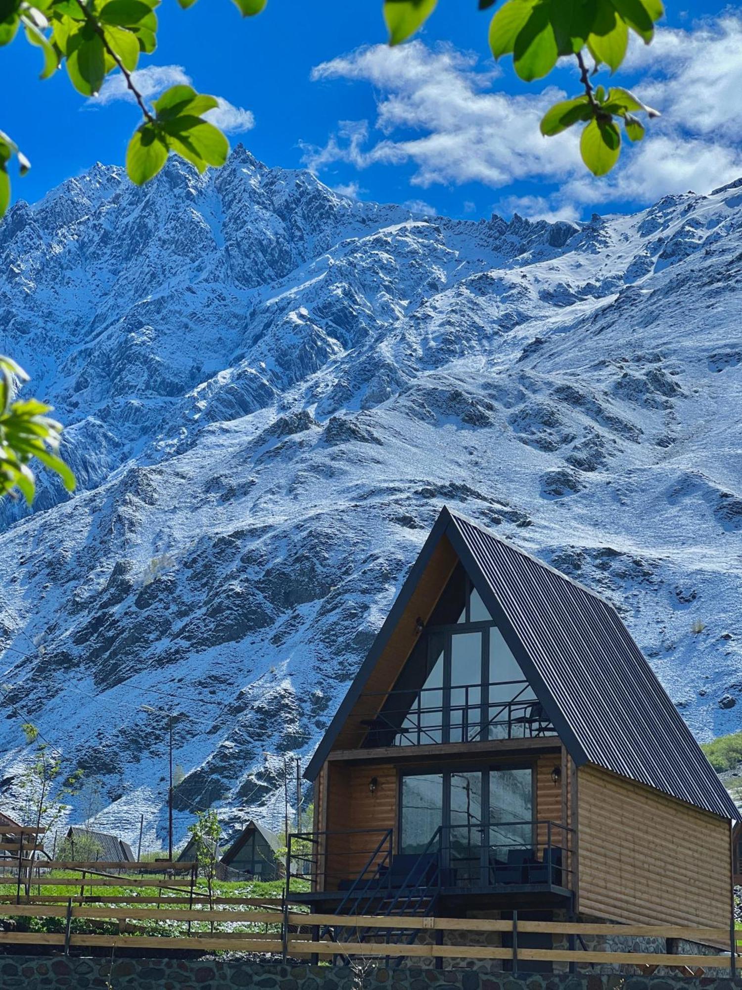 Sunset Cottage Kazbegi Extérieur photo