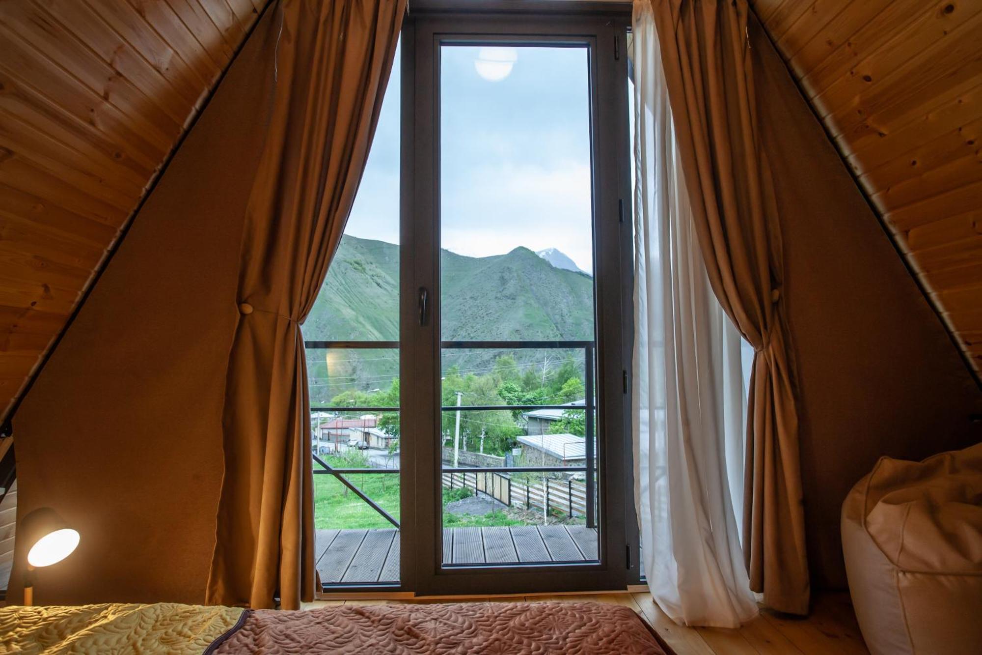 Sunset Cottage Kazbegi Extérieur photo