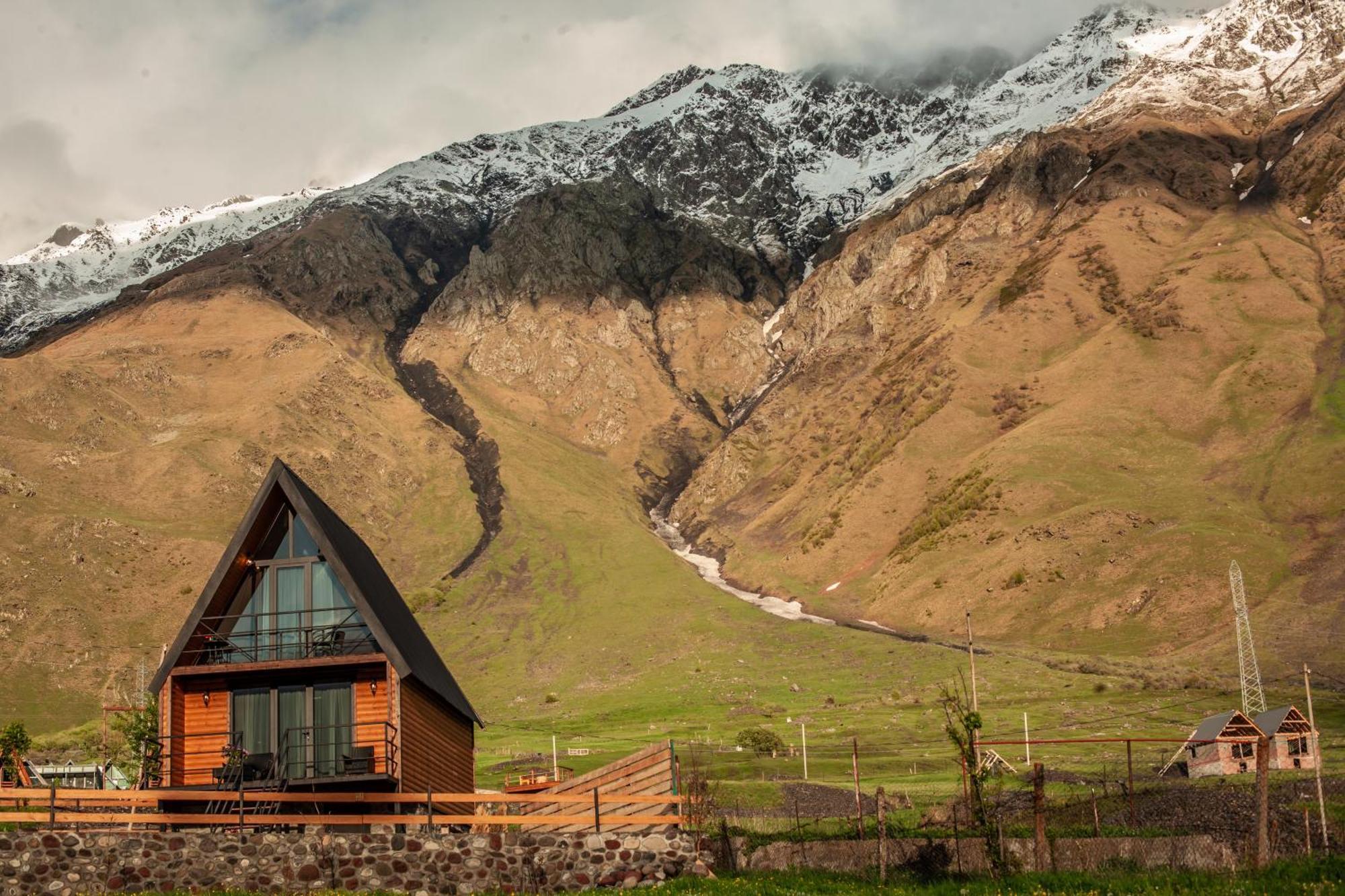 Sunset Cottage Kazbegi Extérieur photo