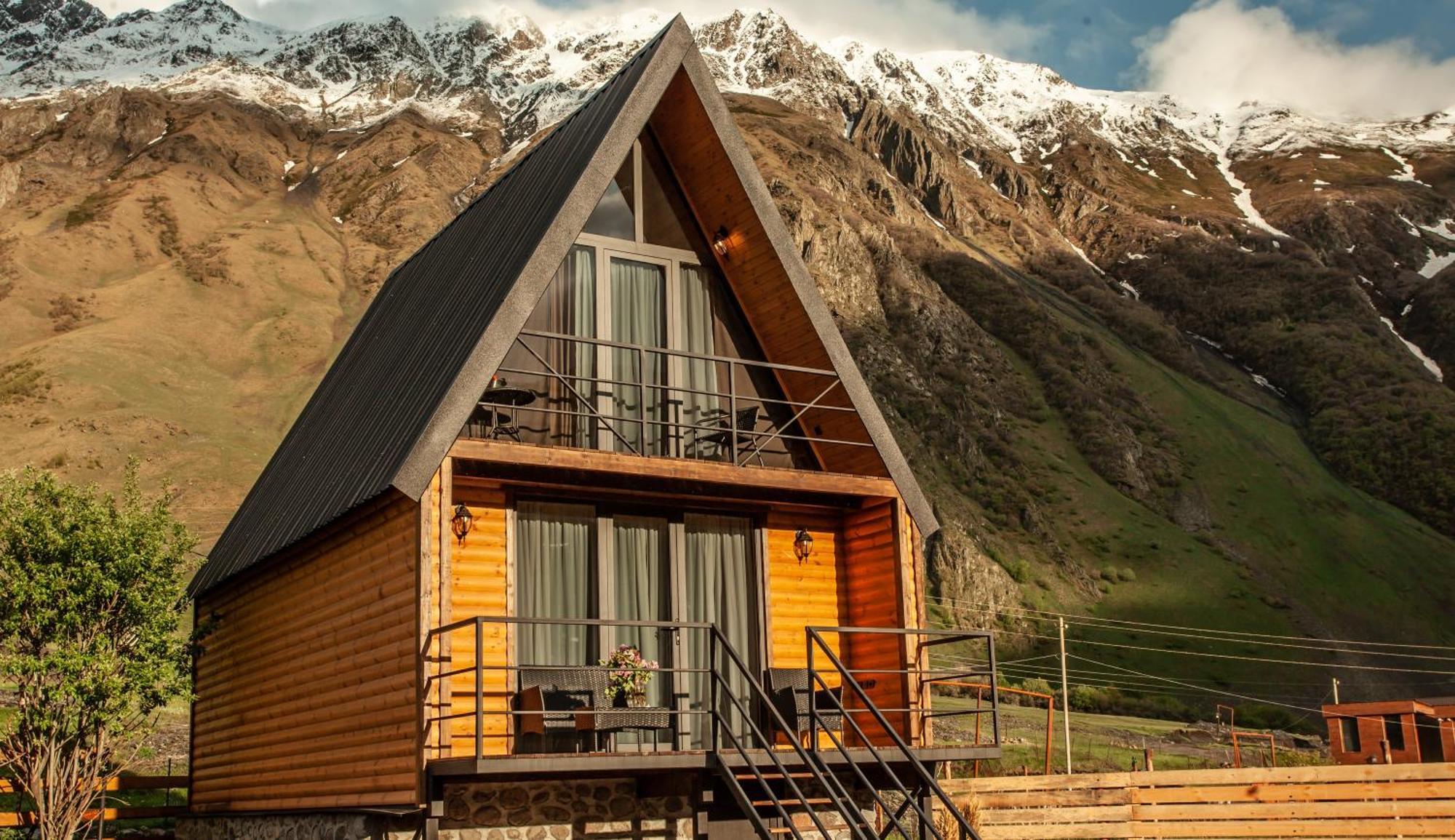 Sunset Cottage Kazbegi Extérieur photo