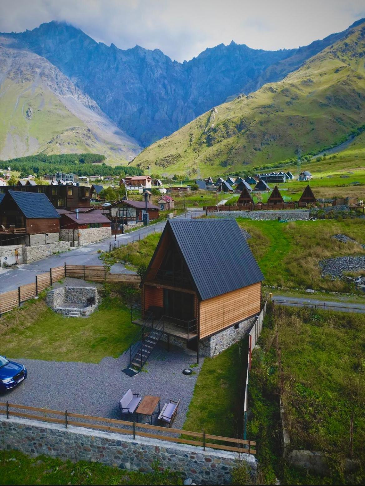 Sunset Cottage Kazbegi Extérieur photo